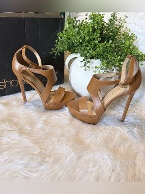 Shoe Dazzle Tan Strappy Platform Stiletto Heels